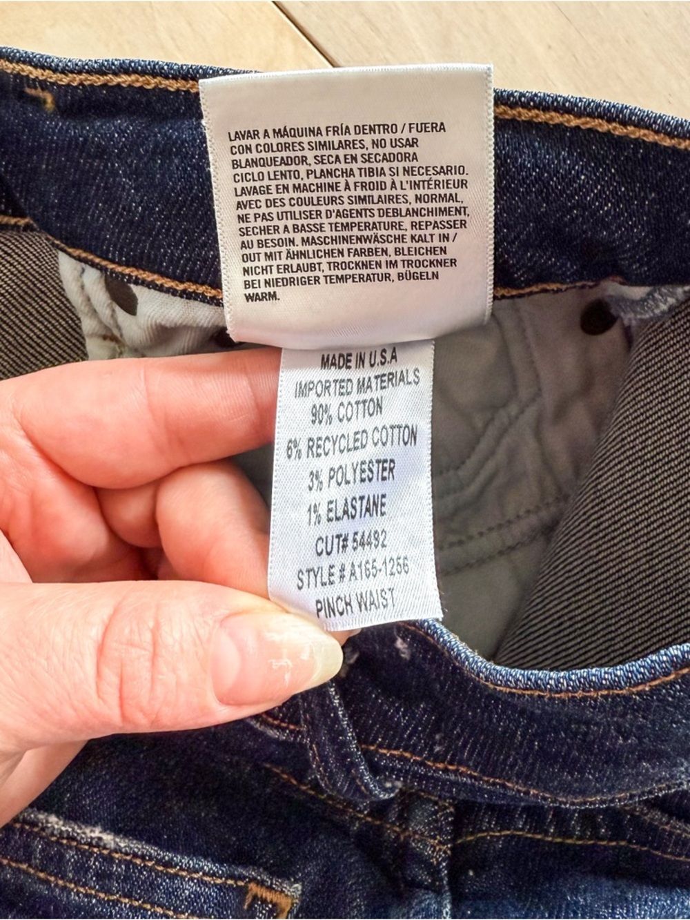 AGOLDE Pinch Waist High Rise Skinny Jeans Size 25 Dark Wash - Picture 9 of 9